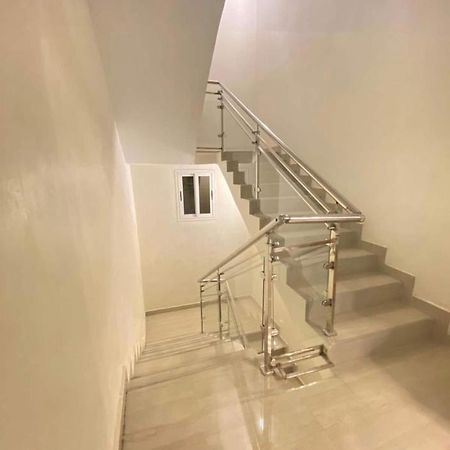 Appartement Haut Standing Idealement Situe A Dakar Zewnętrze zdjęcie